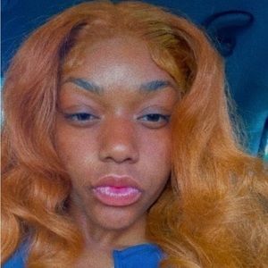 Meet your Posher, Mayah